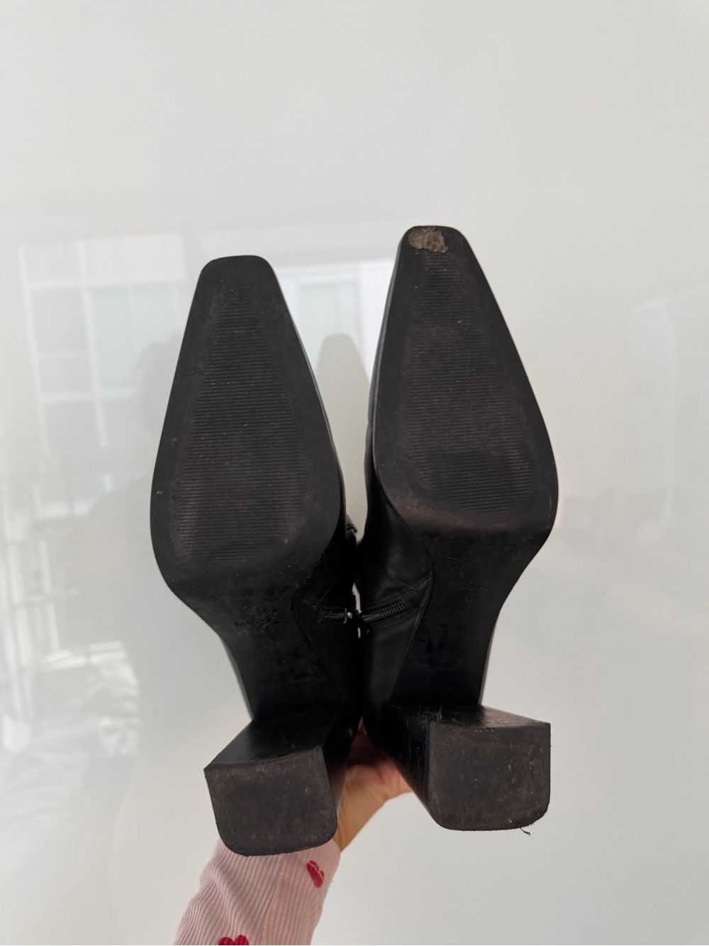 Black Square Toe Heeled Ankle Boots Like New - Picture 4 of 4